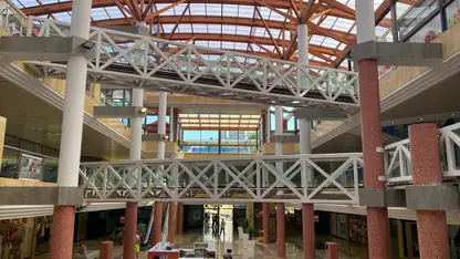 Centro comercial Pasarela